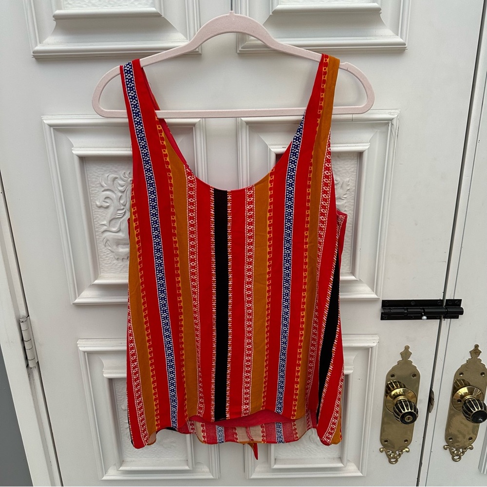 Gianni Bini - Red and Orange Tie Back Top - Size MEDIUM